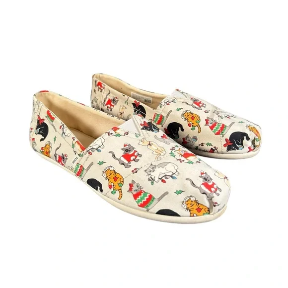 TOMS Christmas Cat Print Slip-On Canvas Flats - Picture 3 of 10